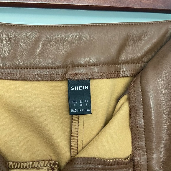 Aritizia knock off pleather brown pants - Picture 2 of 3